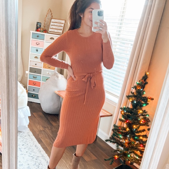 (btq) rust red ribbed long sleeve bodycon tie waist knit midi dress women’s sz M - Picture 2 of 10